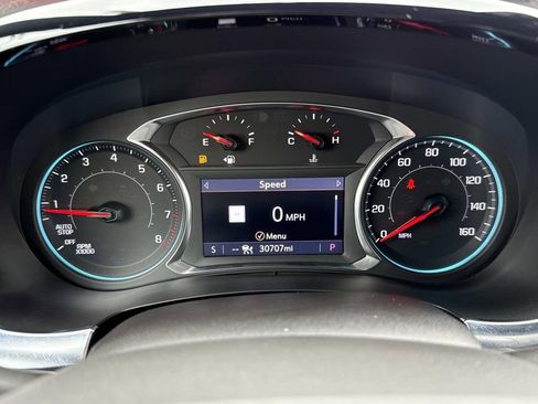 Used 2023 Chevrolet Traverse RS w/ LPO, Floor Liner Package AWD/4WD image 13