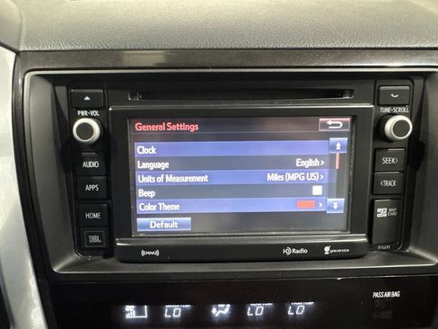 Used 2018 Toyota Sequoia Platinum AWD/4WD image 44