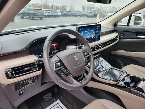 Certified 2023 Lincoln Nautilus Reserve w/ Equipment Group 201A image 32