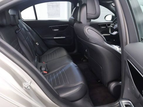 Used 2023 Mercedes-Benz C 300 4MATIC Sedan image 18