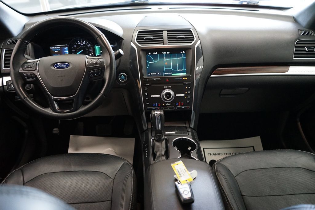 Used 2019 Ford Explorer Limited w/ Class III Trailer Tow Package AWD/4WD image 43