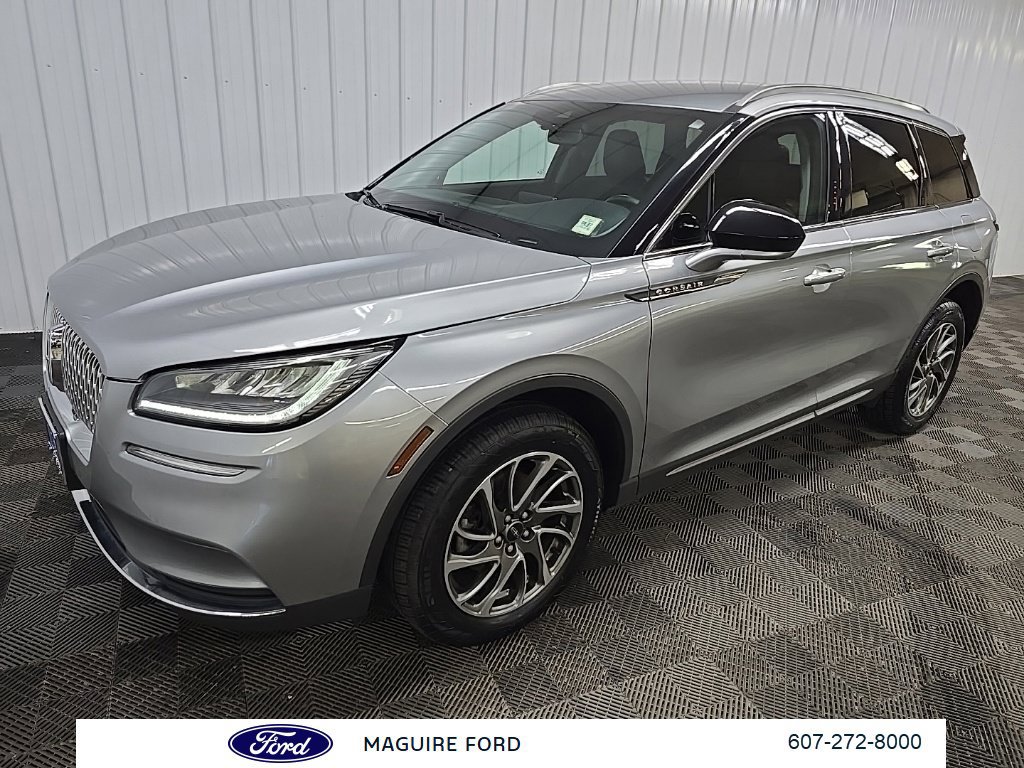 Used 2022 Lincoln Corsair AWD w/ Equipment Group 101A image 9