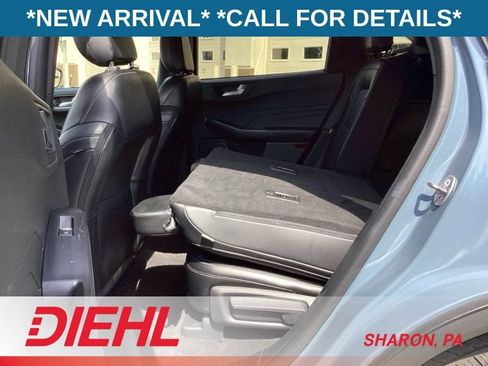 Certified 2024 Ford Escape Platinum AWD/4WD image 20