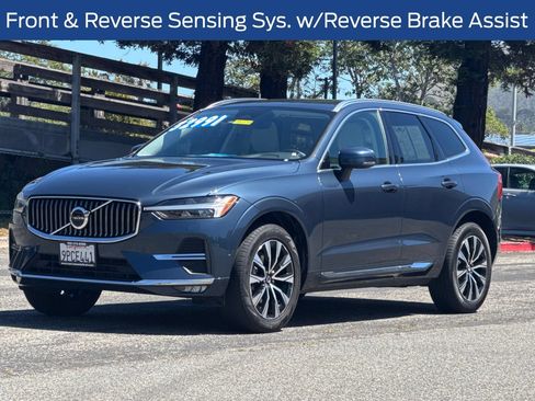 Used 2023 Volvo XC60 B5 Plus AWD/4WD image 9