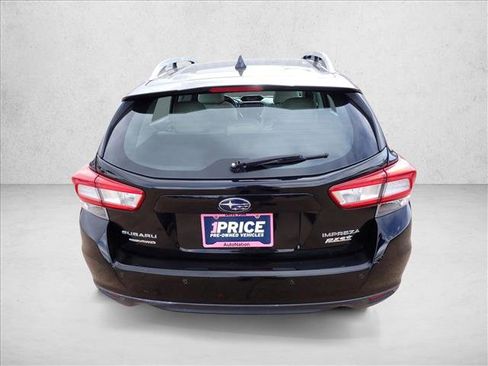 Used 2017 Subaru Impreza 2.0i Limited AWD/4WD image 3