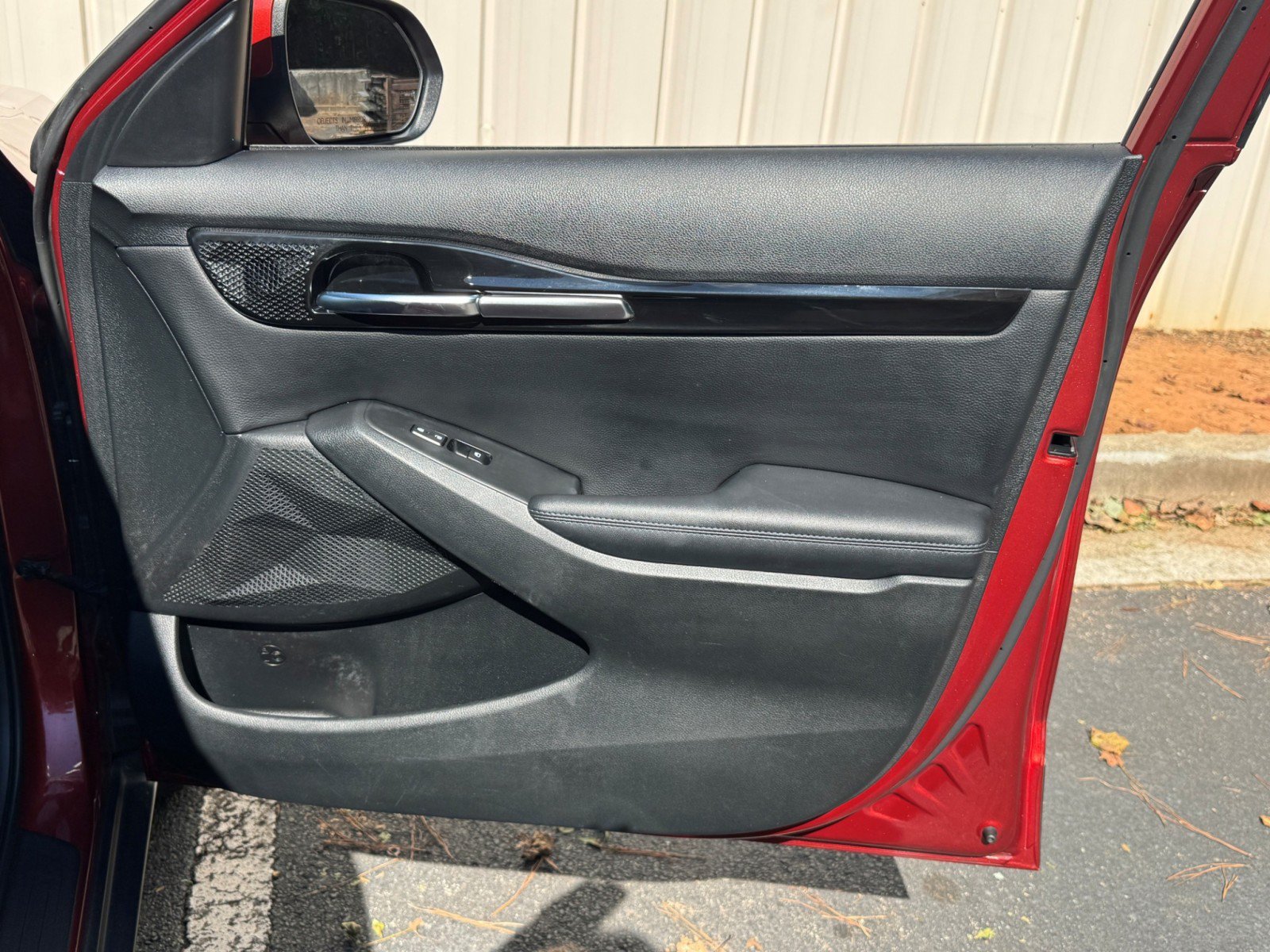 Used 2022 Kia Seltos S FWD image 35