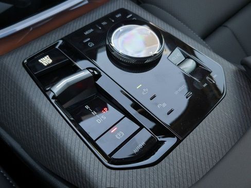 New 2026 BMW X3 xDrive30 w/ Premium Package image 10