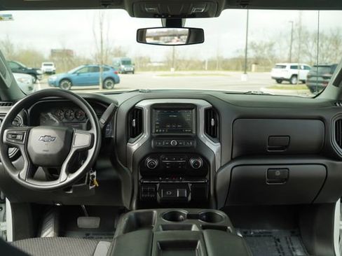 Used 2019 Chevrolet Silverado 1500 Custom Trail Boss w/ Custom Convenience Package image 24