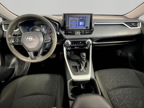 Used 2022 Toyota RAV4 XLE FWD image 7