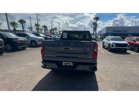 Used 2024 Chevrolet Silverado 1500 RST AWD/4WD image 3