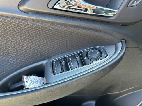 Used 2024 Chevrolet Malibu RS FWD image 15