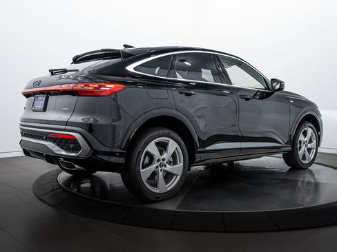 New 2025 Audi Q5 Premium Plus image 4