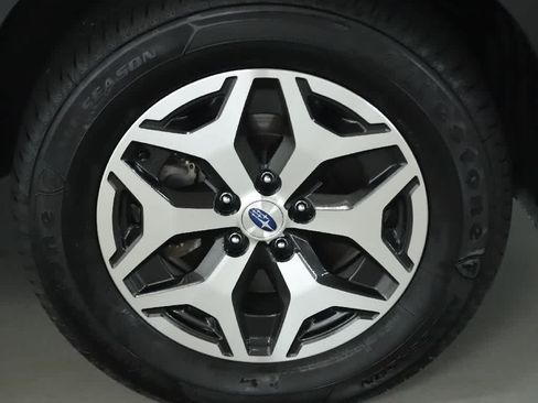 Certified 2024 Subaru Forester Premium AWD/4WD image 10
