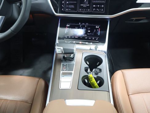 Used 2025 Audi A6 Premium Plus w/ Premium Plus Package AWD/4WD image 20