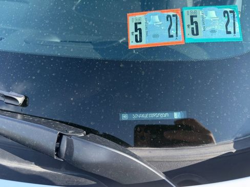 Certified 2023 Chevrolet Equinox LT AWD/4WD image 31