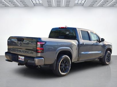 New 2026 Nissan Frontier SV w/ Tow Package