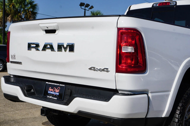 Used 2025 RAM 1500 Big Horn AWD/4WD image 5