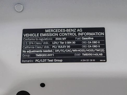Certified 2026 Mercedes-Benz GLC 300 image 28