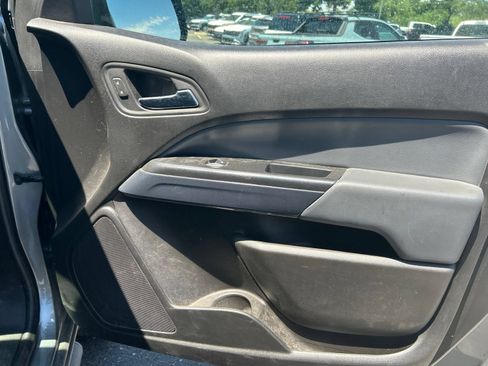 Used 2018 Chevrolet Colorado Z71 AWD/4WD image 13