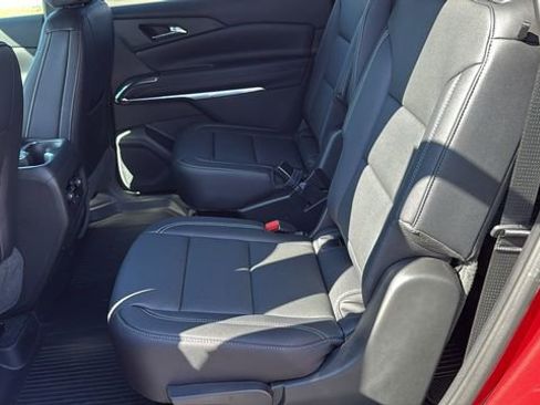 New 2026 Chevrolet Traverse LT w/ Sun and Wheel Package image 22