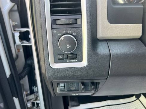 Used 2011 RAM 1500 Big Horn AWD/4WD image 16