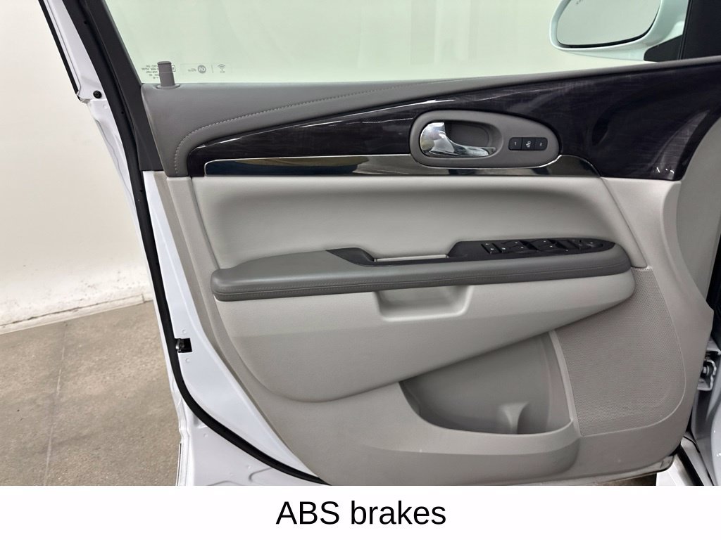 Used 2017 Buick Enclave Leather w/ Trailering Package FWD image 36