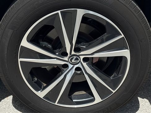 Used 2025 Lexus RX 350 FWD w/ Technology Package image 13