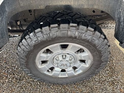 Used 2023 Ford F250 King Ranch w/ Chrome Package image 5