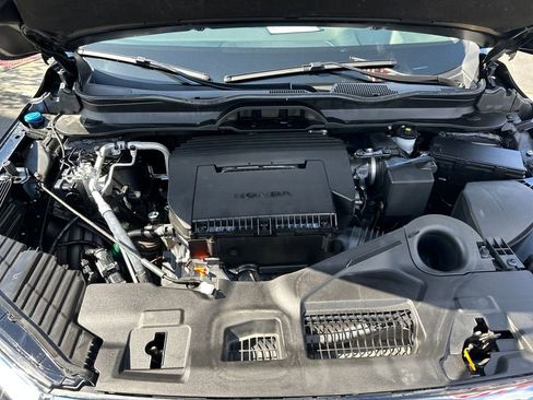 Used 2025 Honda Pilot Elite image 31
