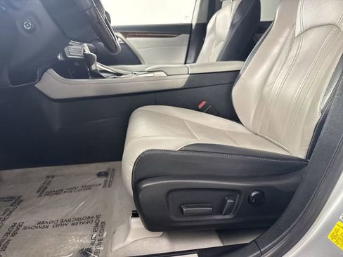 Used 2019 Lexus RX 350 AWD w/ Navigation Package image 22