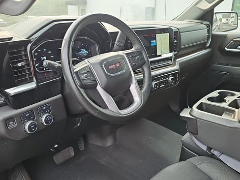 Used 2023 GMC Sierra 1500 Elevation AWD/4WD image 12