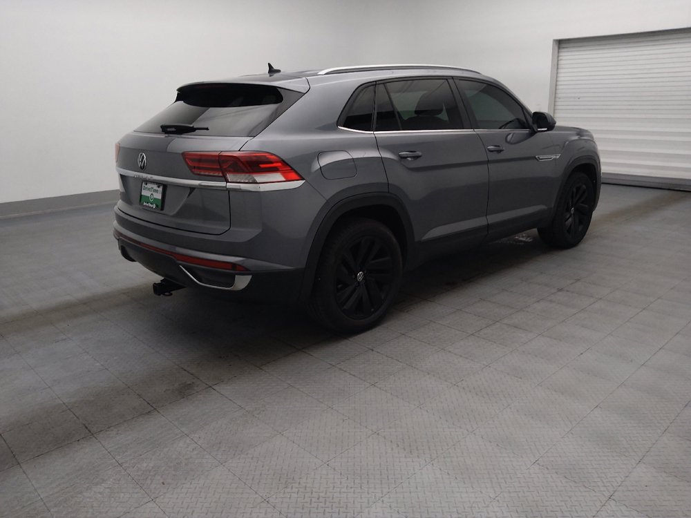 Used 2022 Volkswagen Atlas Cross Sport SE FWD image 10