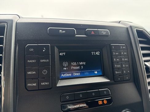 Used 2017 Ford F250 XLT w/ XLT Value Package image 26