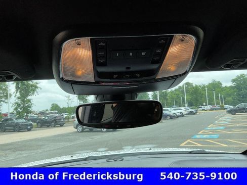 Used 2019 Jeep Grand Cherokee Overland AWD/4WD image 41