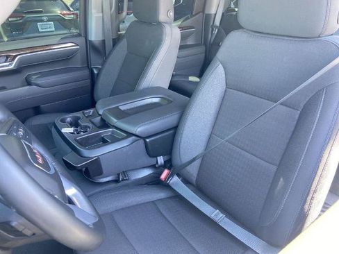 Used 2025 GMC Sierra 1500 Elevation AWD/4WD image 15