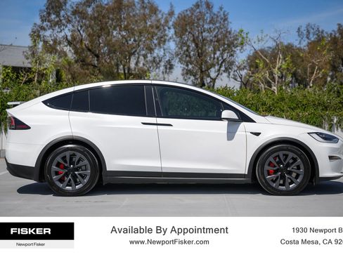Used 2023 Tesla Model X Plaid AWD/4WD image 4
