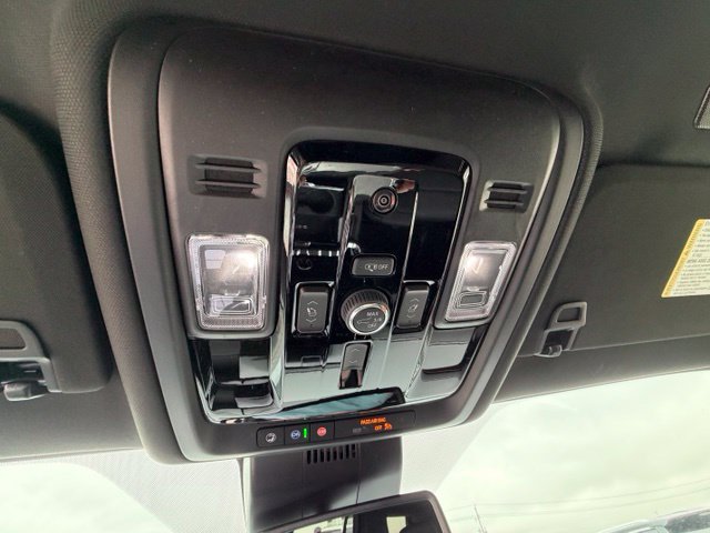 New 2026 GMC Yukon Denali w/ LPO, Floor Liner Package AWD/4WD image 14