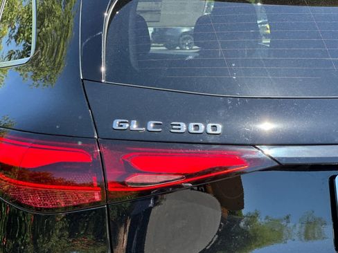 Certified 2025 Mercedes-Benz GLC 300 4MATIC image 25