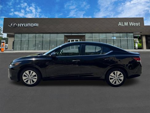 Used 2024 Nissan Sentra S FWD image 8