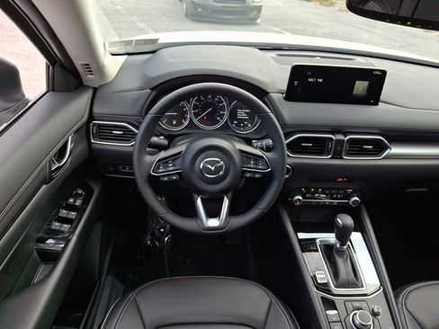 New 2025 MAZDA CX-5 AWD 2.5 S w/ Preferred Package image 11