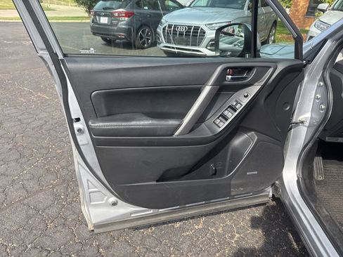 Used 2016 Subaru Forester 2.0XT Touring w/ Eyesight & Navigation System AWD/4WD image 14