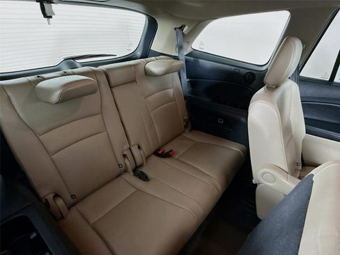 Used 2022 Honda Pilot Touring image 28