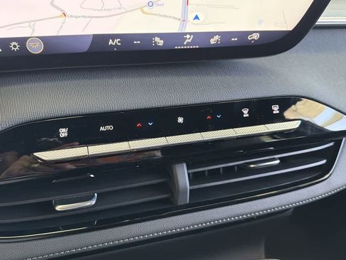 New 2026 Buick Enclave Sport Touring w/ Power Package image 59