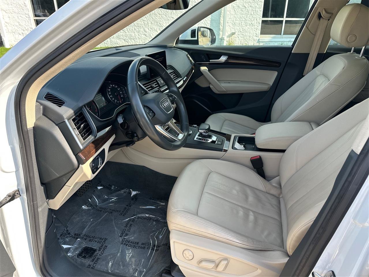 Used 2019 Audi Q5 2.0T Premium AWD/4WD image 9