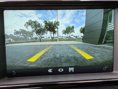 Used 2018 Jaguar F-TYPE 400 Sport image 13