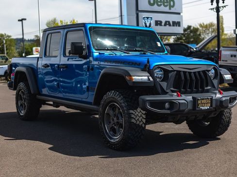 Used 2020 Jeep Gladiator Rubicon w/ Trailer Tow Package AWD/4WD image 8