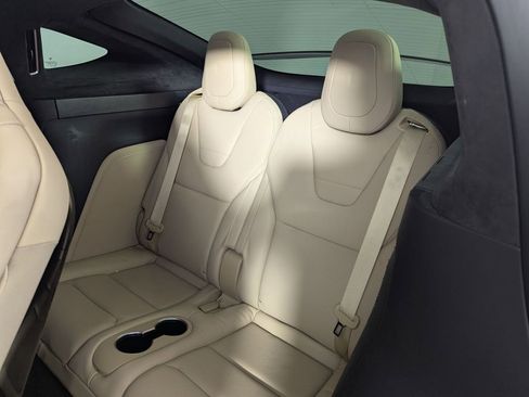 Used 2016 Tesla Model X Performance image 17