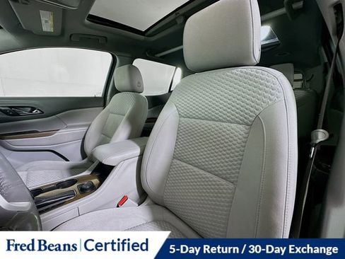 Used 2017 GMC Acadia SLE w/ Driver Alert Package I FWD image 22