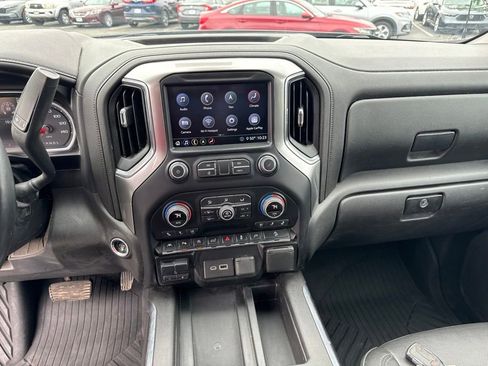 Used 2020 Chevrolet Silverado 1500 LTZ w/ LTZ Premium Package AWD/4WD image 19