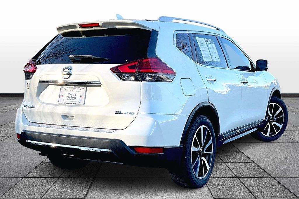 Used 2017 Nissan Rogue SL w/ SL Premium Package AWD/4WD image 13